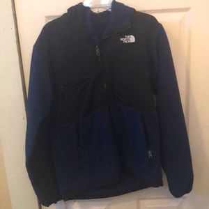 Men’s Northface Denali Blue/Black rarely worn